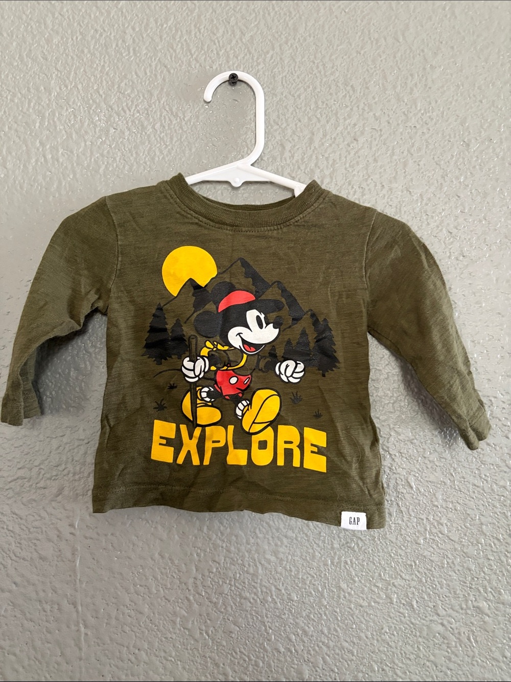 GAP  Mickey Mouse 'Explore' Graphic Long-Sleeve Tee